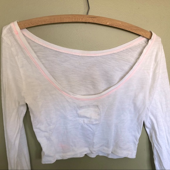White Hollister long sleeve cropped top - Picture 2 of 2